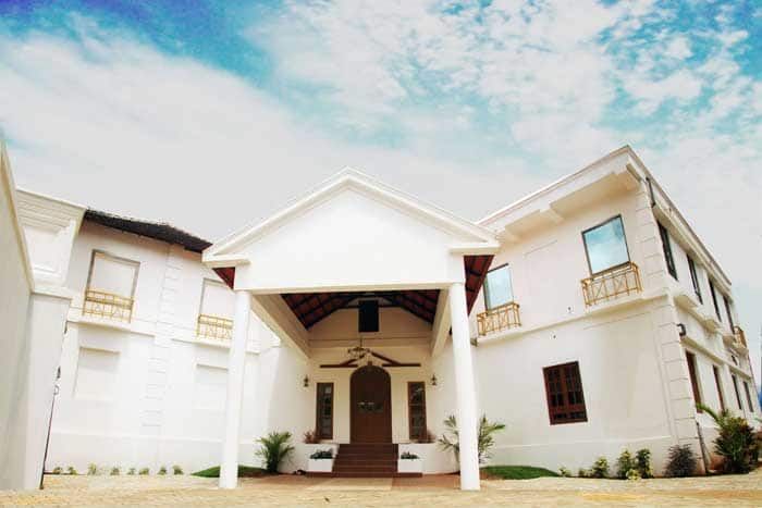 Treebo Sadhoo Heritage Ayurvedic Spa & Pool